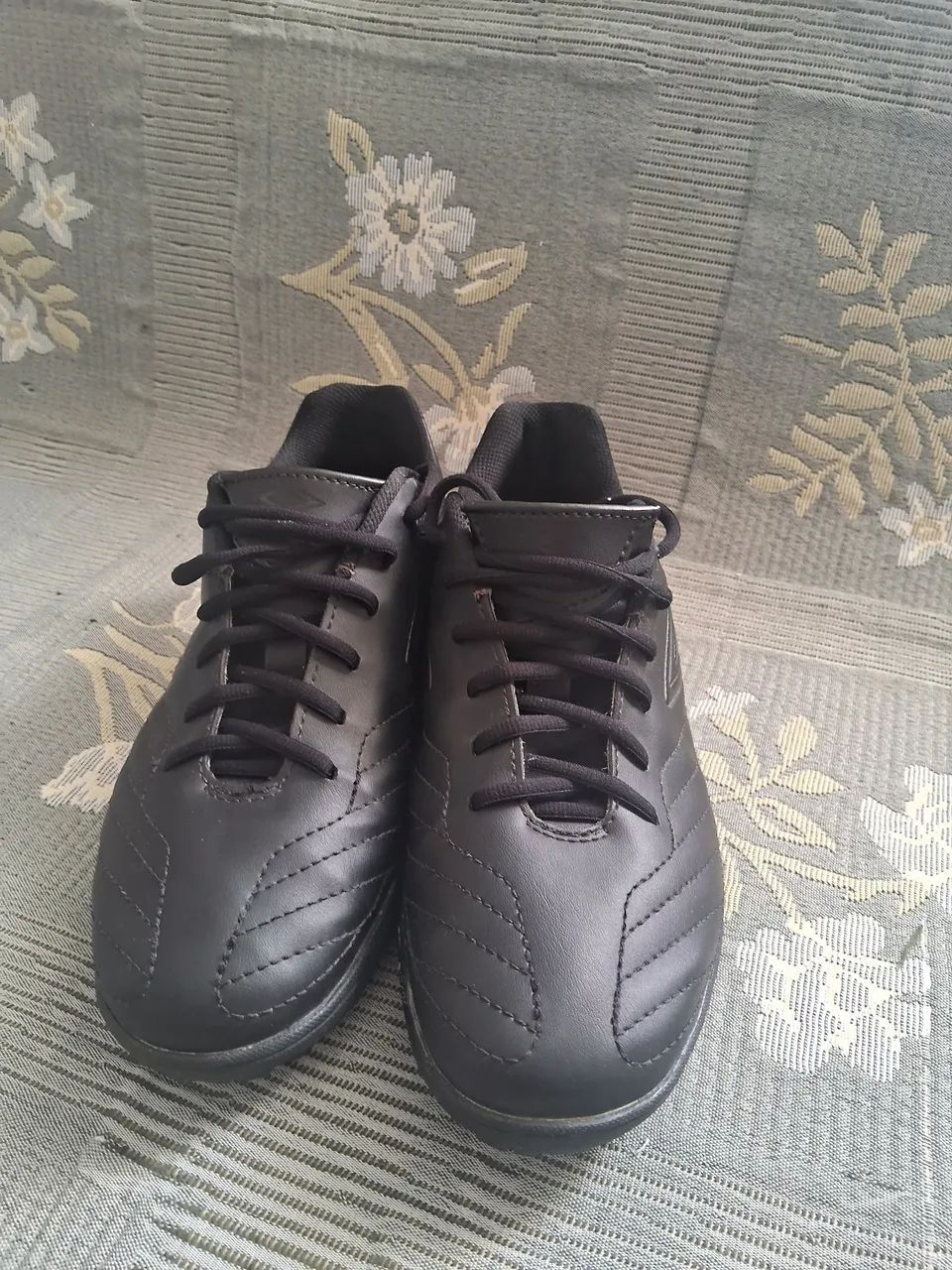 Chuteira Society umbro attakII preta - Foto 3