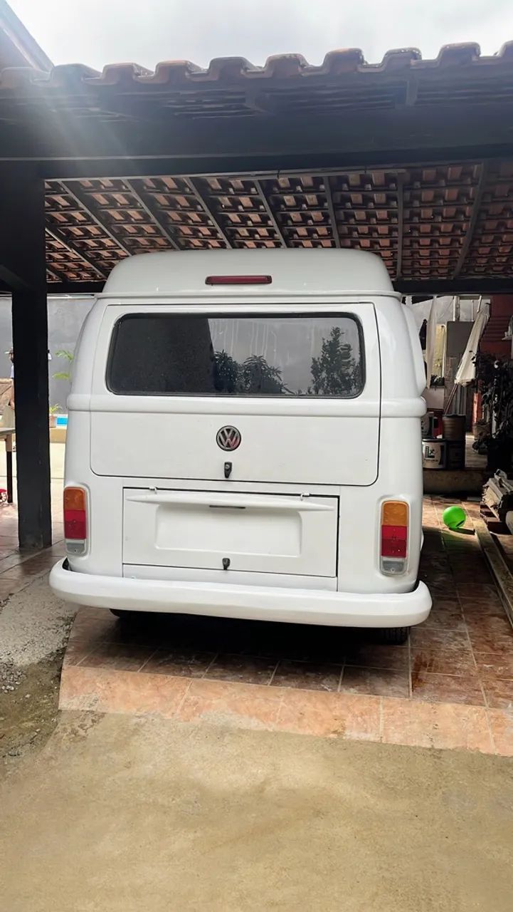 Volkswagen Kombi Kombi Escolar/50 anos 1.4 Mi Total Flex 2010