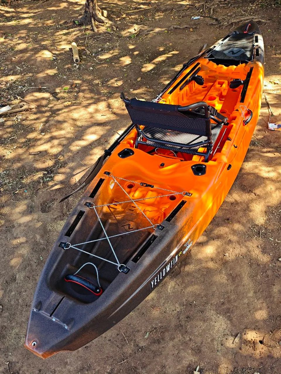 Vendo caiaque yellowfin 120 top da vibe lançamento com nota fiscal 