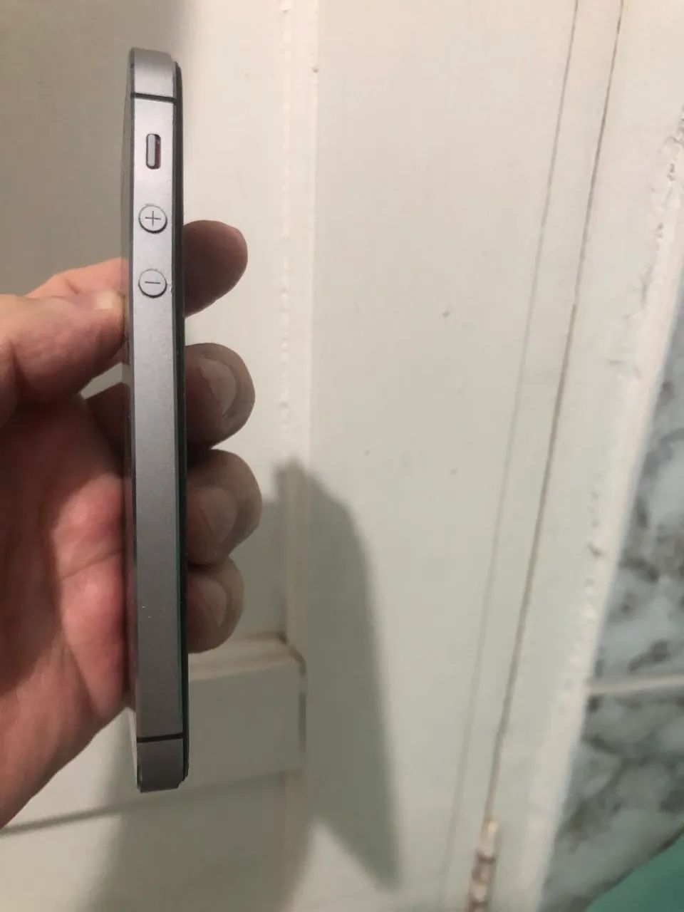 iPhone 5s ótimo 16 gb sem marcas de uso - Foto 2
