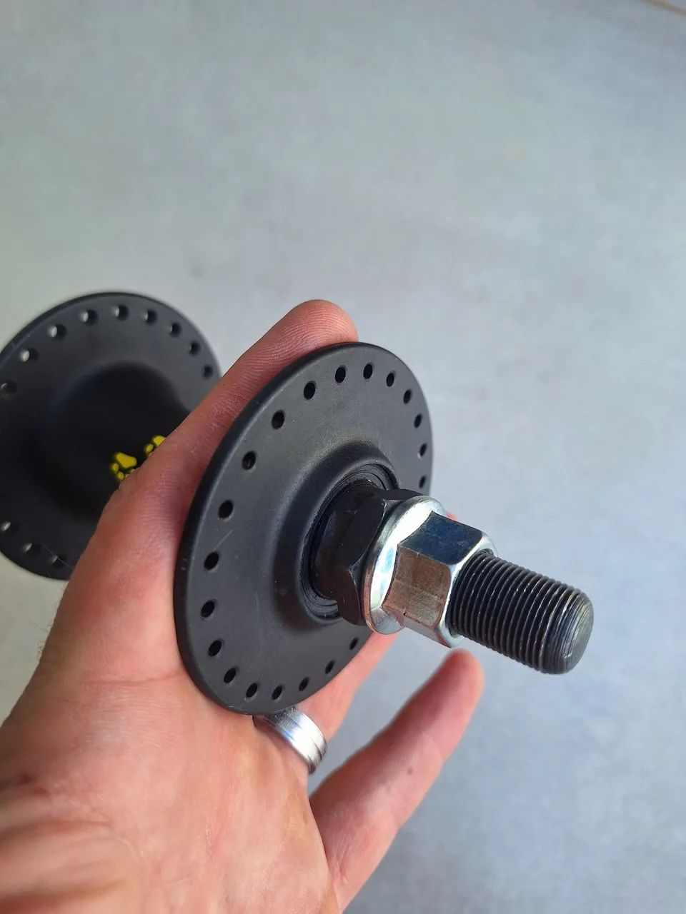 Cubo dianteiro GTS b3 - Foto 3