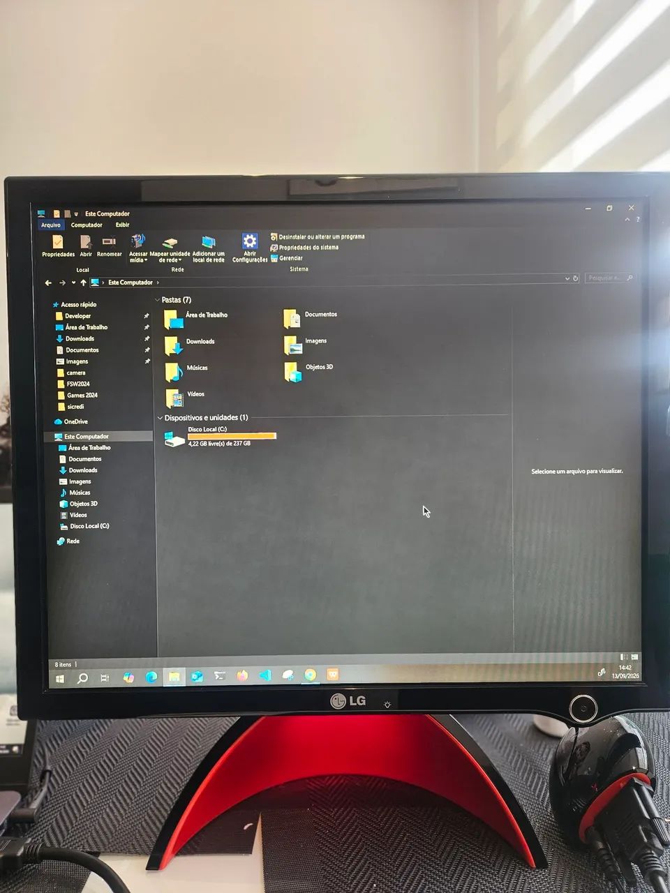 Monitor LG 19 - Fantasy Series L1900J