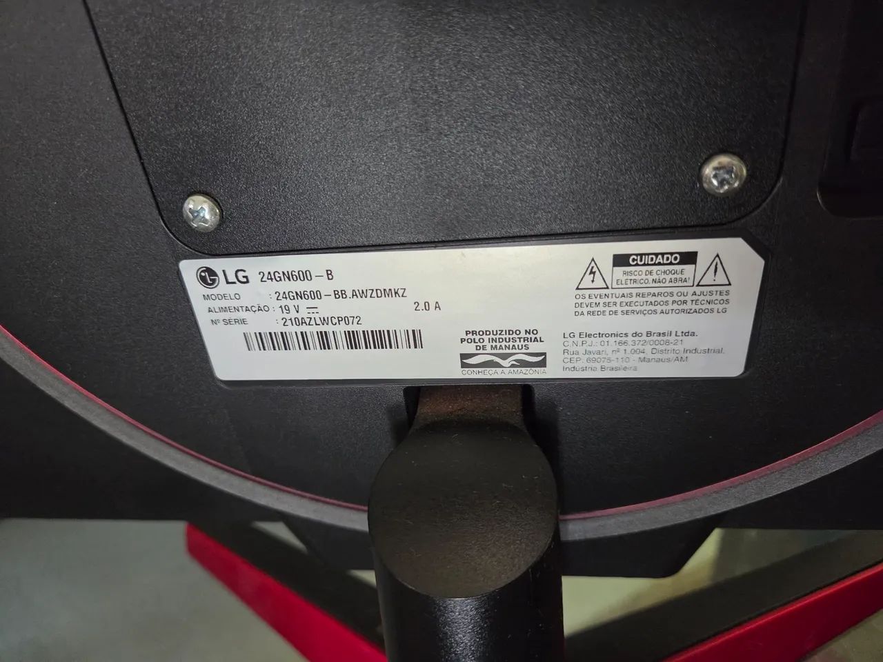 Monitor LG Ultragear 24' 144hz IPS - Foto 3