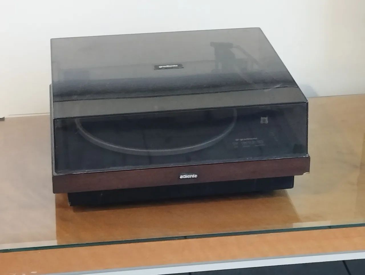 Toca Discos Gradiente S-95