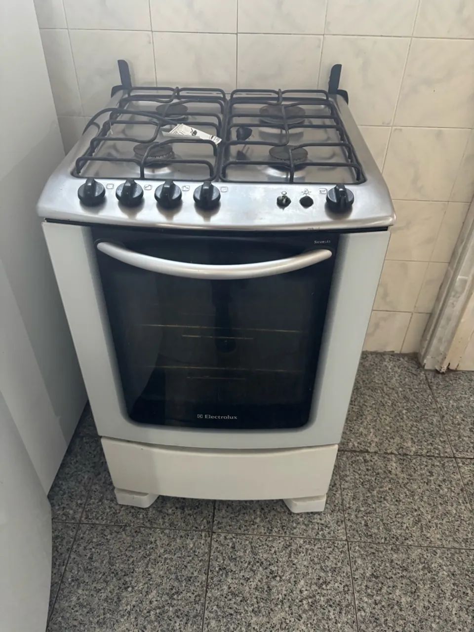 Fogão Eletrolux 4 bocas  branco - Foto 2