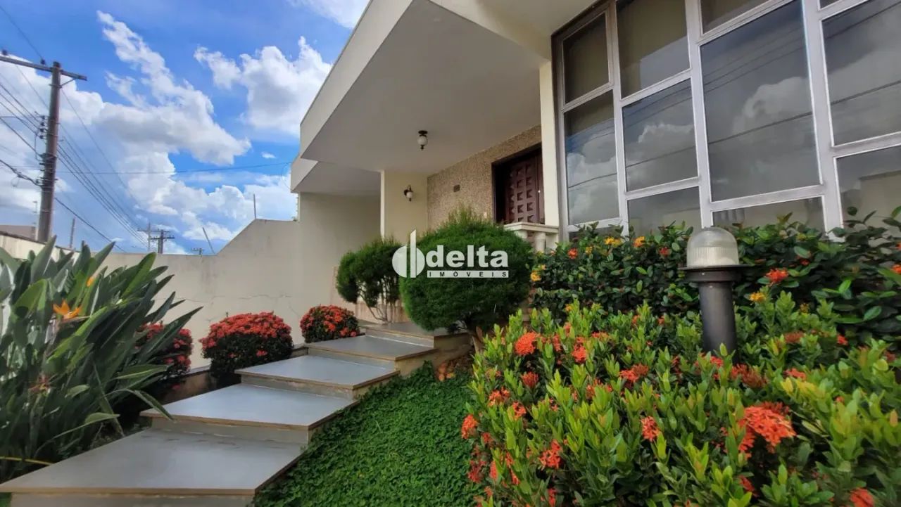 Casa estilo sobrado à venda , bairro Tabajaras - Foto 4