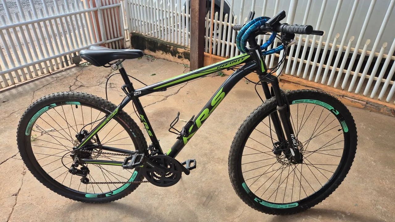Bike aro 29 com câmbios shimano  - Foto 5