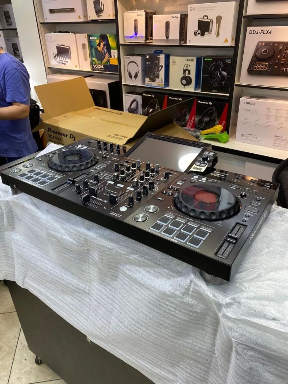 Pré Venda Controladora Pioneer DJ XDJ-RX3 Oferta World Of Music  - Foto 4