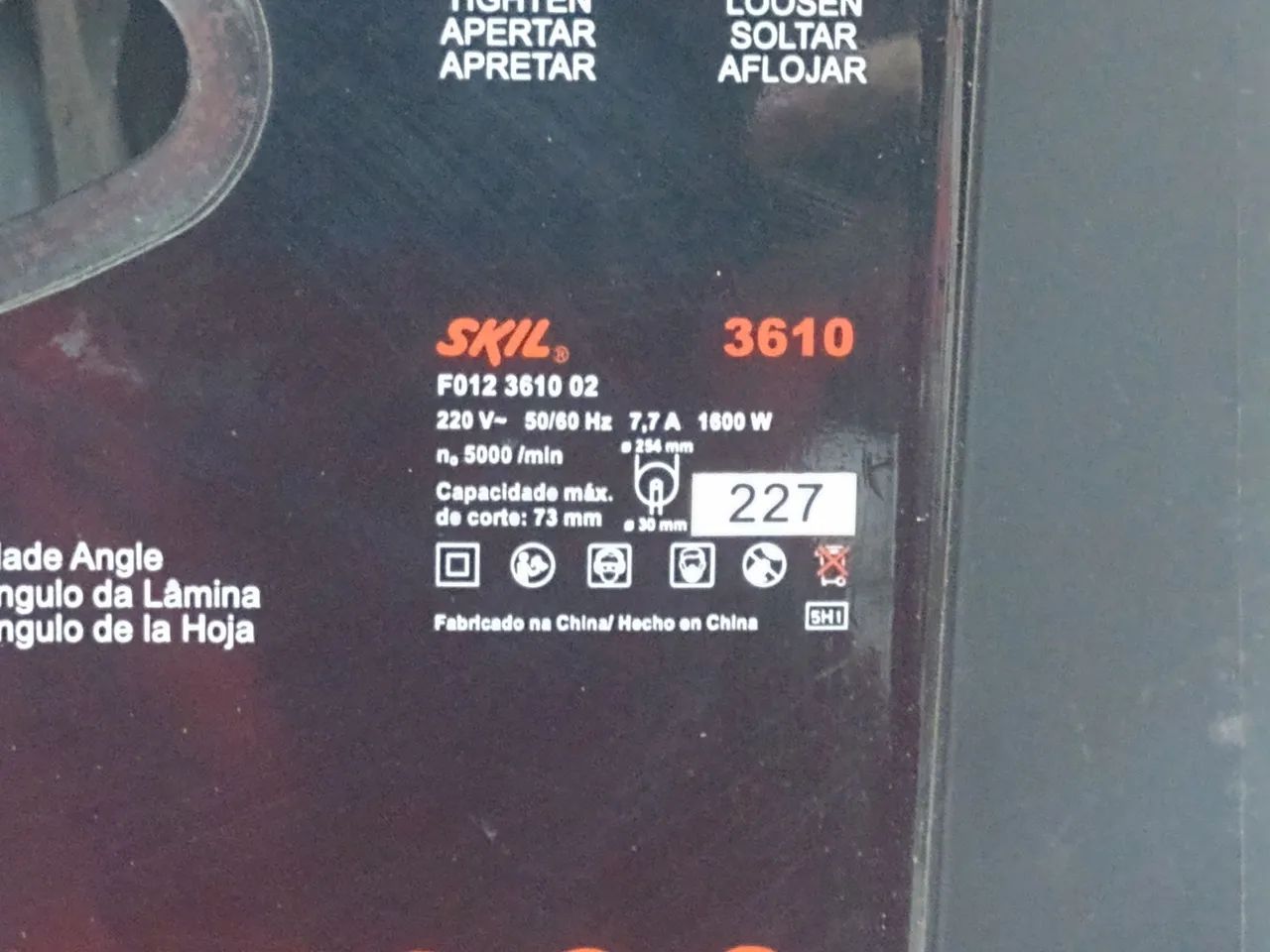 Serra Circular de mesa Skil 10 polegadas 1600w 3610 frequência 50/60Hz - Foto 2