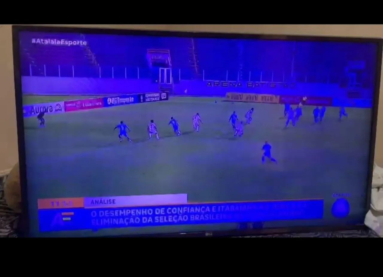 Vende -se TV de 43 polegadas 