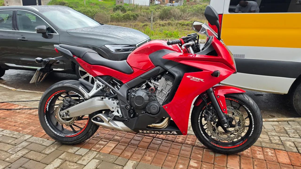 Cbr 650F 2015 - Foto 3