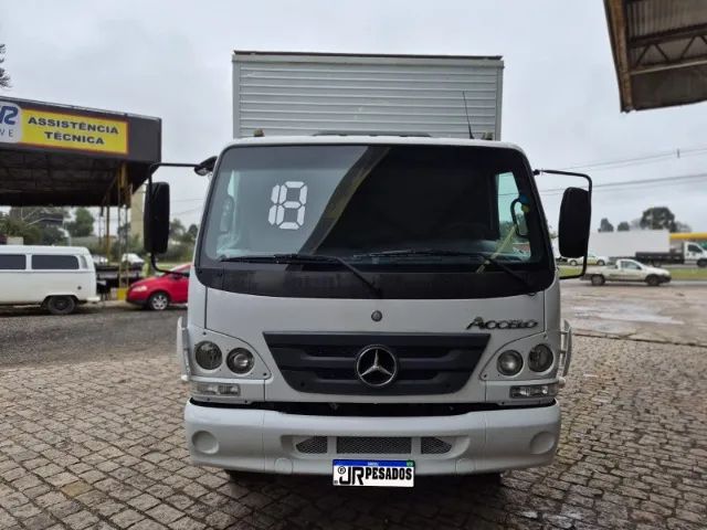 mercedes benz mb accelo 1016 bau ano 2018 baixo km acelo - Foto 2