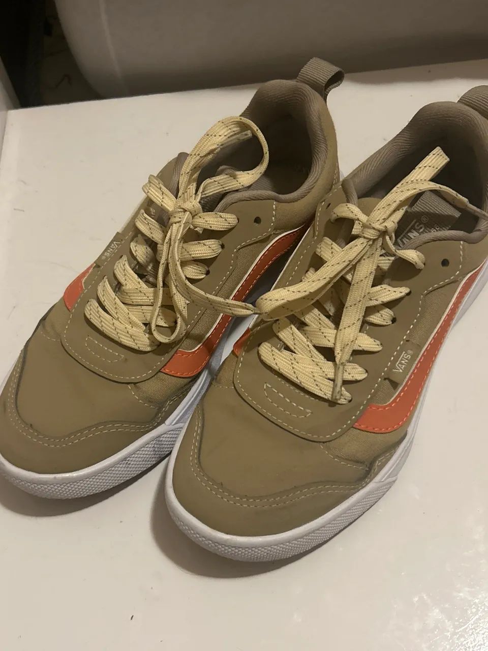 Vendo VANS Exp Range 