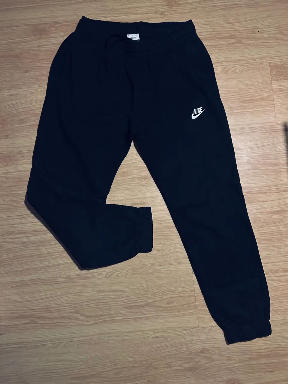 Calça moletom Nike original (nunca usada) - Foto 2