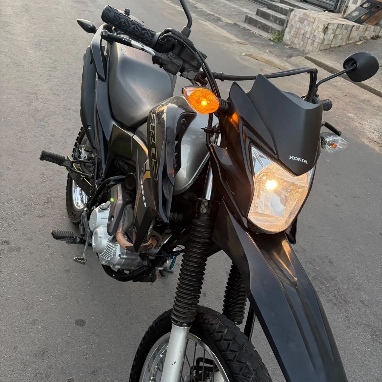 Moto broos 2023 - Foto 2