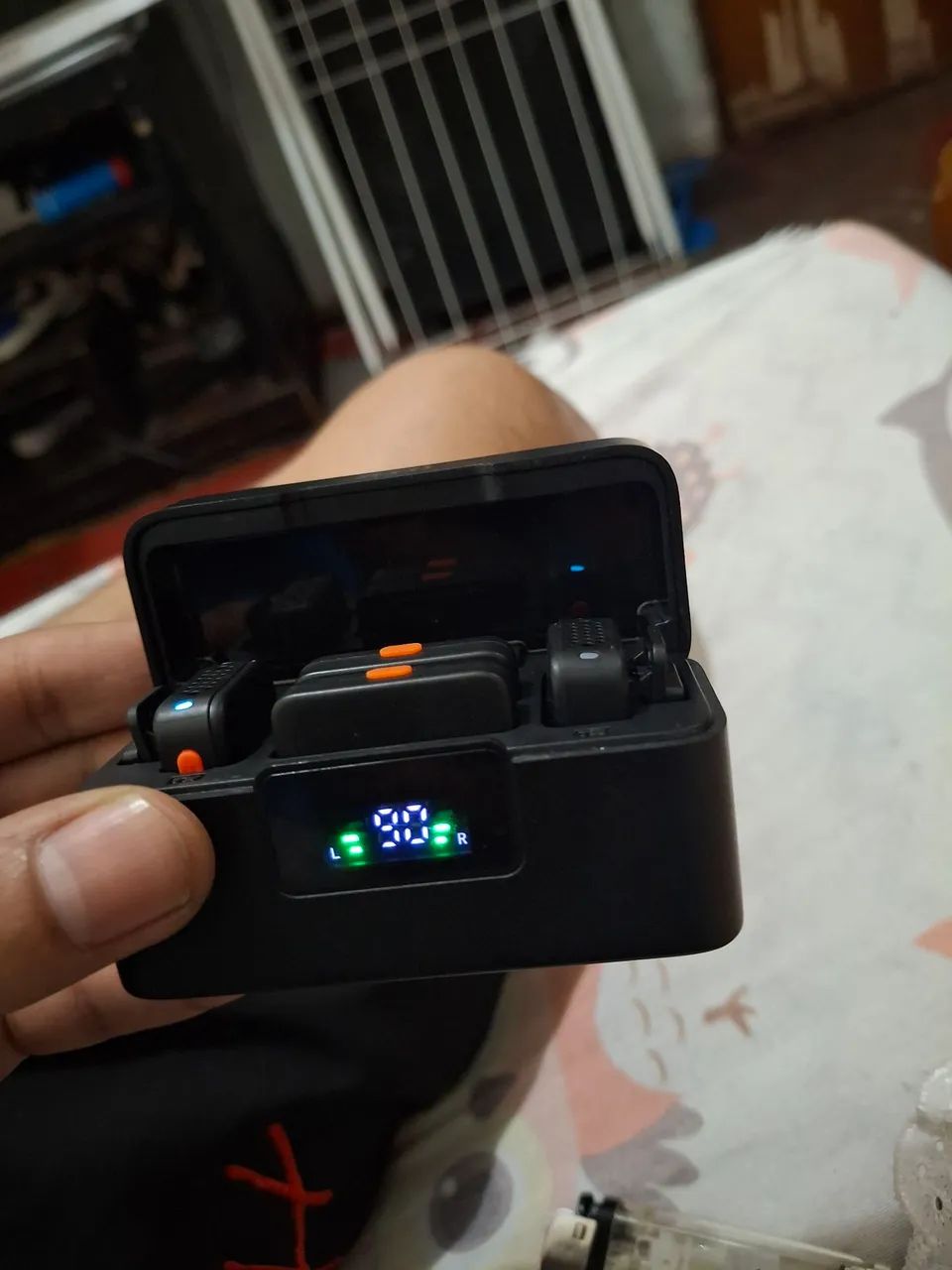 Microfone Zcco Sem Fio Duplo Lapela Preto - Foto 2