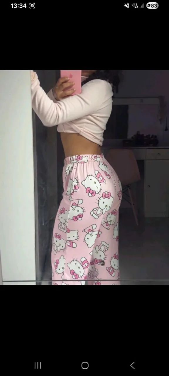 Calça da Hello Kitty serve M e G - Foto 3