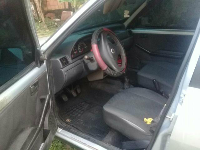 Vendo um Fiat Uno - Foto 4