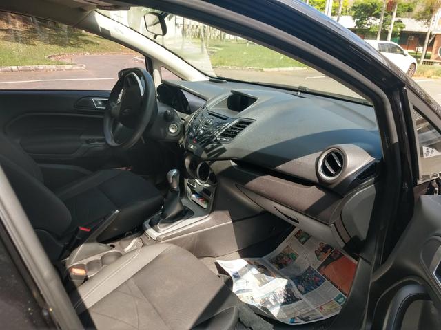 Vendo New Fiesta Sedan 2013 modelo 2014 - Foto 3
