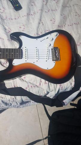 Guitarra + cubo