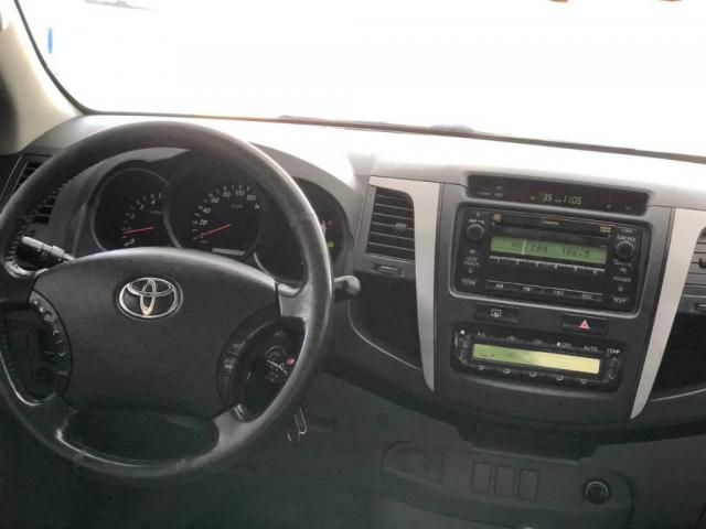 Toyota Hilux CD 4X4 SRV - Foto 8