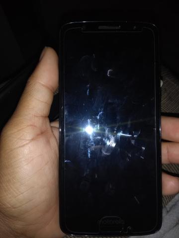Moto G6 3 de ram 32 gigas - Foto 3