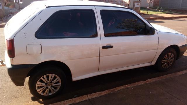 Vendo gol 1.0 branco basico 2003 - Foto 3