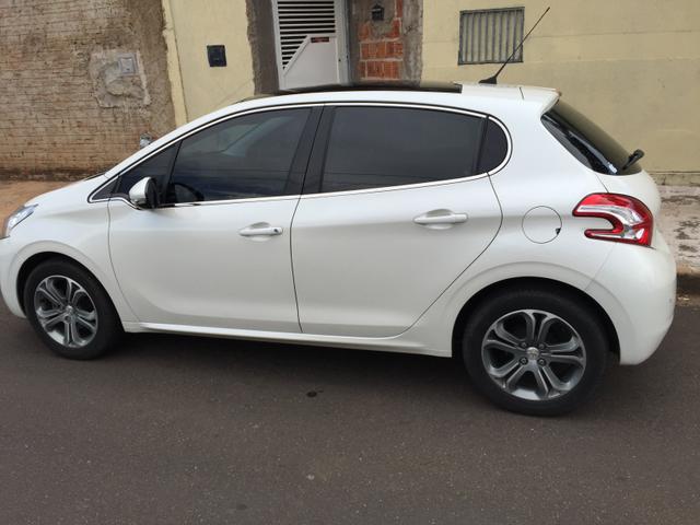 Peugeot 208 griffe 1.6 flex automático - Foto 5