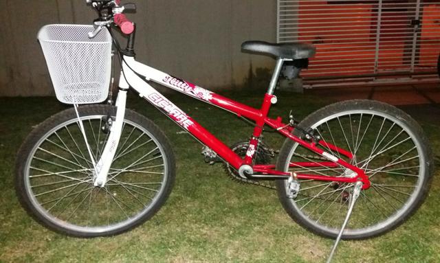 Linda bicicleta aro 24 - Foto 3