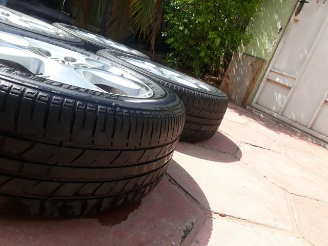 Preço de venda já. Roda 16 do golf, Pneus Bridgestone 205/55. Piripiri, whats * - Foto 2