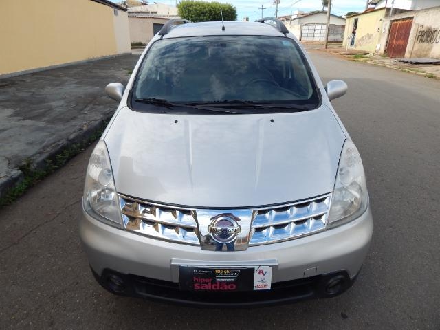 Nissan/grand livina 7 lugares 2010/2010 muito nova