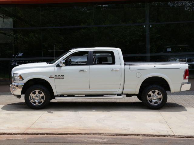 Ram 2500 LARAMIE 6.7 TDI CD 4x4 Dies - Foto 3