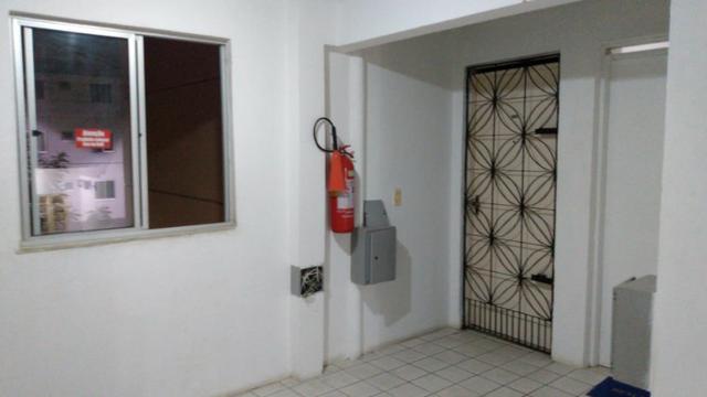 Apartamento na serrinha - Foto 6