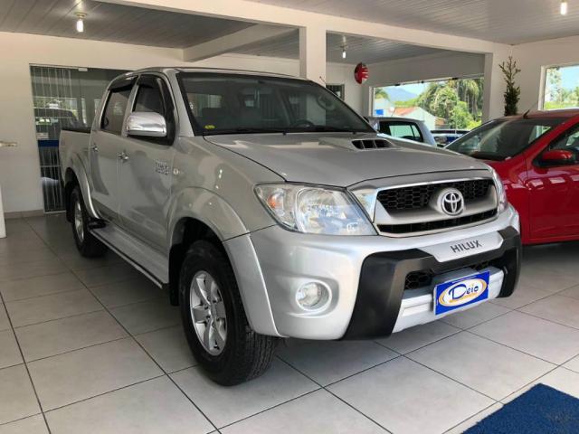 Toyota Hilux CD 4X4 SRV - Foto 2