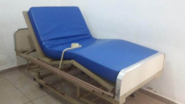Cama hospitalar elétrica - Venda - Foto 2