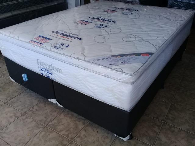 Cama ortobom queen size fredom molas superpocket de 2299 por 1799 - Foto 4