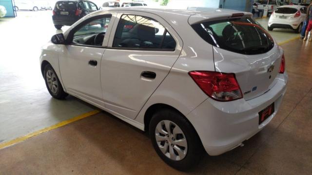 CHEVROLET ONIX 1.0 MPFI JOY 8V 2018 - Foto 2