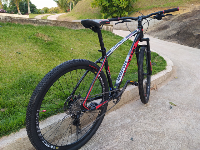 Bicicleta MTB 29 muito nova - Foto 2