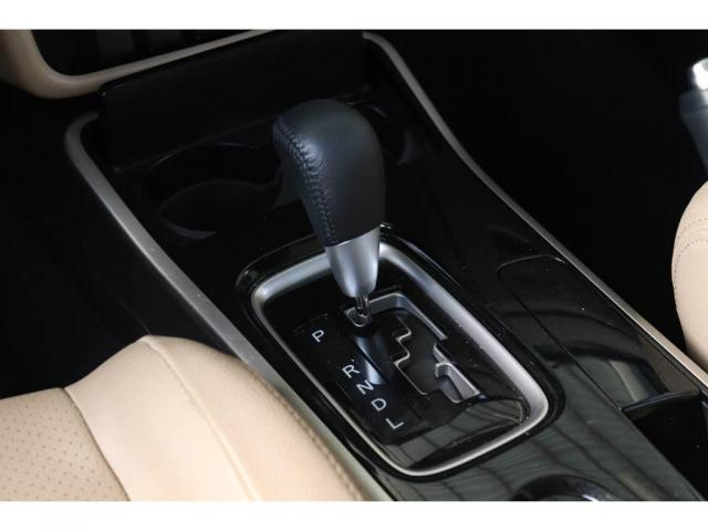 Mitsubishi Outlander CONFORT 2.0 - Foto 9