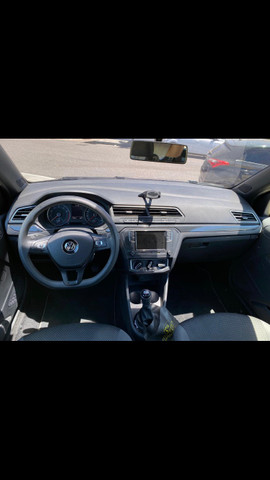 Volkswagen Gol Track 3 cilindros 1.0 -17/18 - Foto 6
