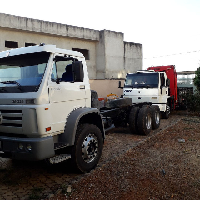 2 caminhão para agregar! - Foto 2
