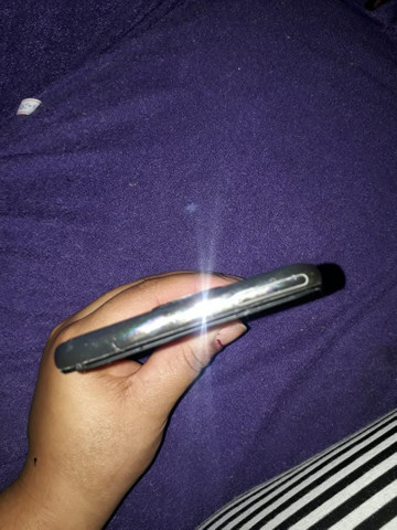 Motorola G7 plus 64gb com pequeno detalhe - Foto 5