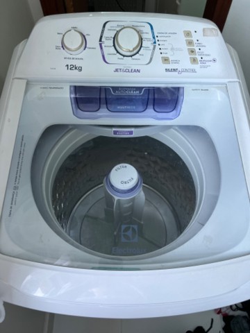 Máquina de lavar 12kg 