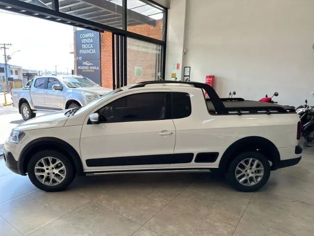 Comprar Picape Volkswagen Saveiro 1.6 16v G6 Cross Cabine Estendida Flex  Branco 2015 em Bauru-SP