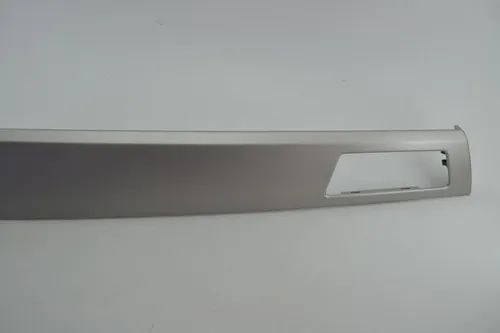 Moldura Friso Acabamento Central Painel Bmw 320 2009 Origina - Foto 3