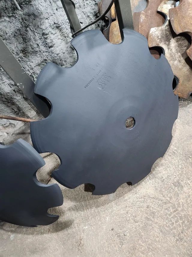 Disco arado, grade, intermediaria, niveladora - Foto 2