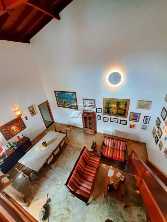 Casa à venda com 03 quartos no Jardim Dos Ipês