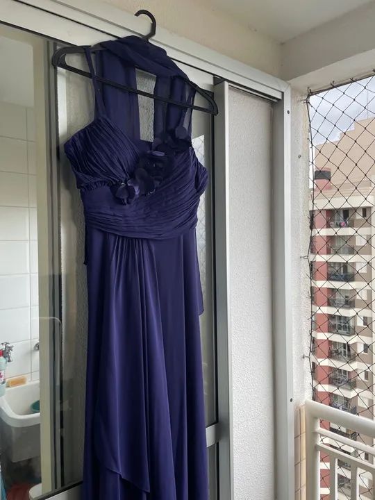 Vestido de festa azul usado uma vez Roupas Bela Suiça