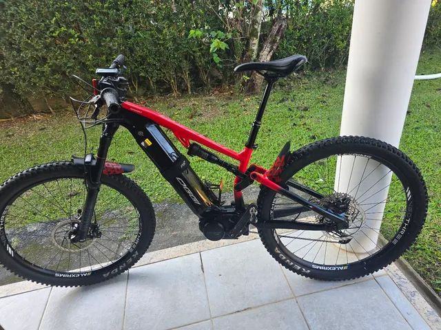 Bicicleta Elétrica Ebike Razzo 2023  revisada. Só andar Tam. M