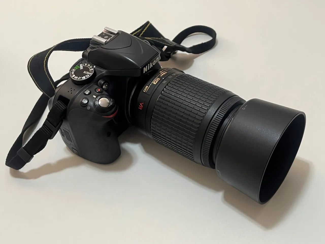 Câmera DSLR Nikon D3300 + 55-200mm - Com caixa, Pouco Uso - Foto 2